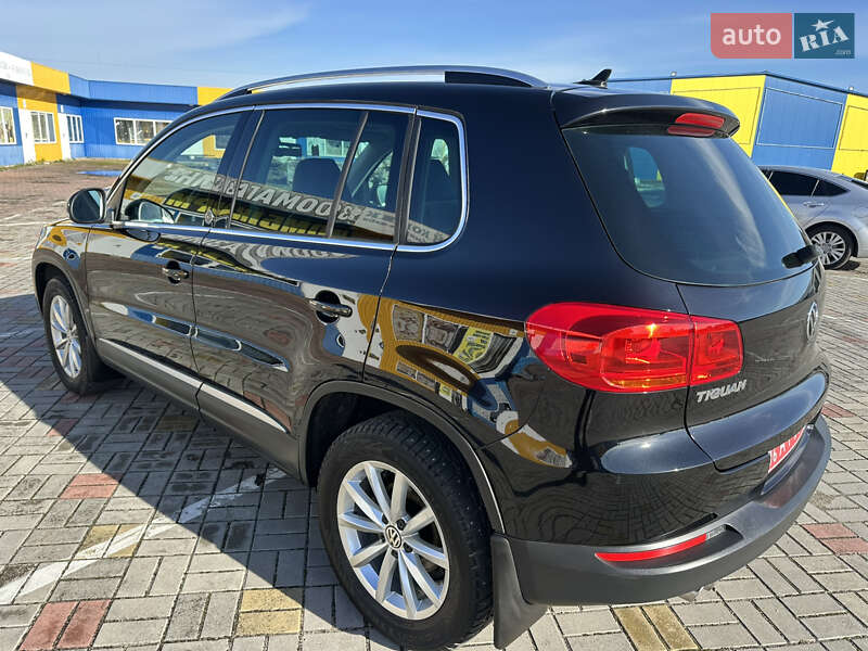 Внедорожник / Кроссовер Volkswagen Tiguan 2017 в Житомире
