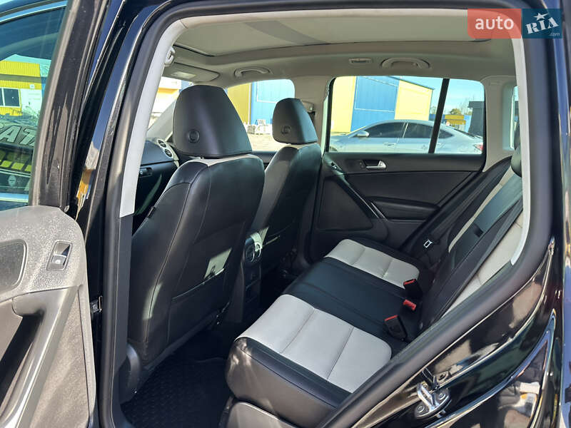 Внедорожник / Кроссовер Volkswagen Tiguan 2017 в Житомире