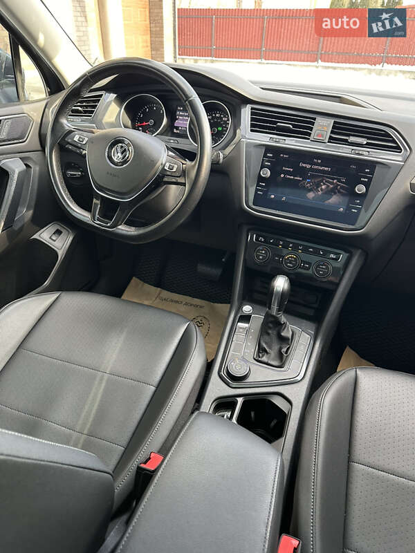 Внедорожник / Кроссовер Volkswagen Tiguan 2019 в Луцке