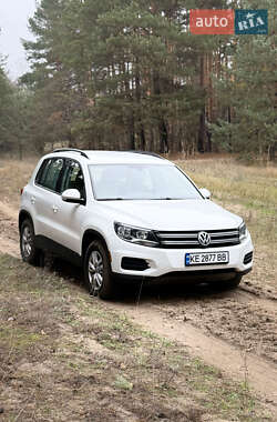 Внедорожник / Кроссовер Volkswagen Tiguan 2016 в Днепре