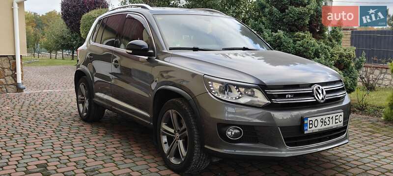 Внедорожник / Кроссовер Volkswagen Tiguan 2015 в Тернополе
