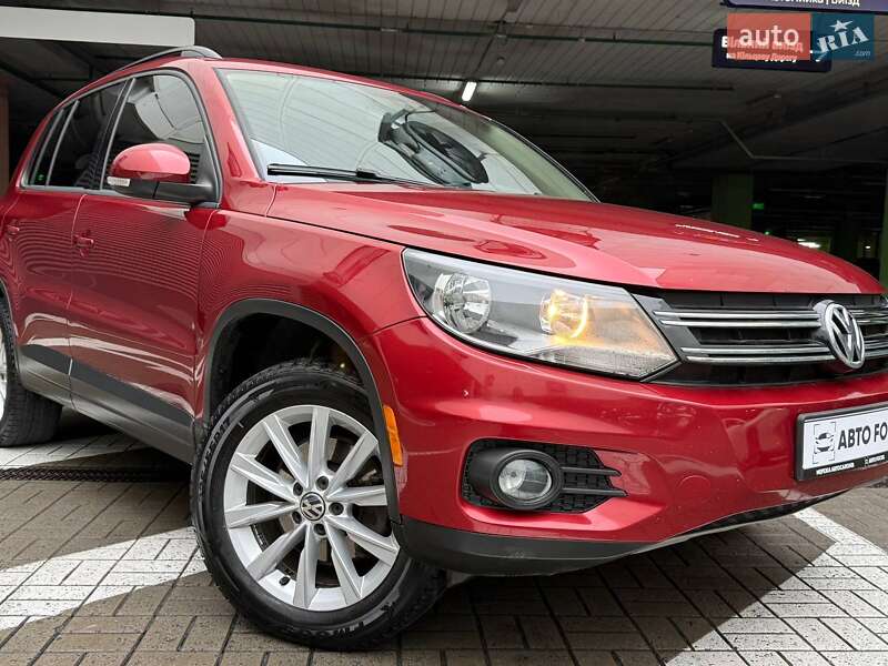 Внедорожник / Кроссовер Volkswagen Tiguan 2015 в Киеве