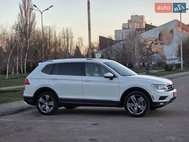 Позашляховик / Кросовер Volkswagen Tiguan 2020 в Кривому Розі фото 19 Позашляховик / Кросовер Volkswagen Tiguan 2020 в Кривому Розі