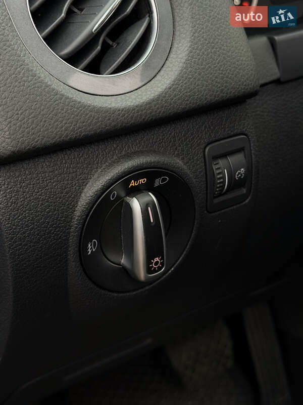 Внедорожник / Кроссовер Volkswagen Tiguan 2012 в Киеве