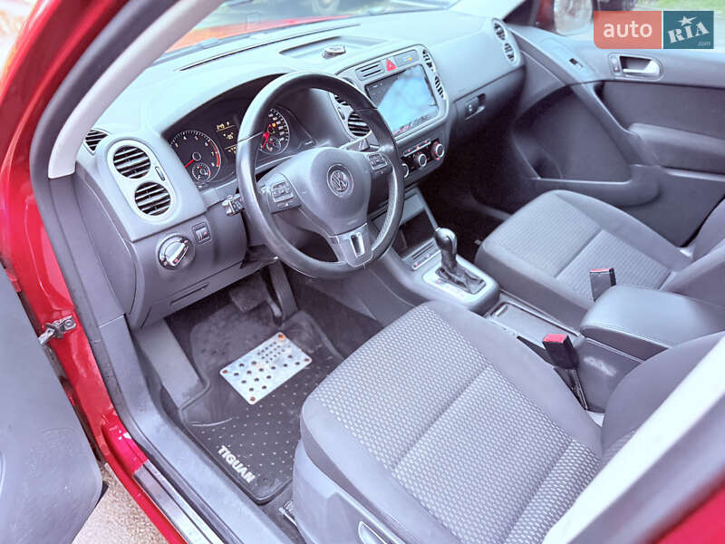 Внедорожник / Кроссовер Volkswagen Tiguan 2010 в Харькове фото 20 Внедорожник / Кроссовер Volkswagen Tiguan 2010 в Харькове