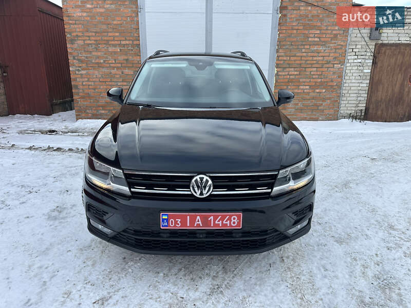 Внедорожник / Кроссовер Volkswagen Tiguan 2018 в Луцке фото 4 Внедорожник / Кроссовер Volkswagen Tiguan 2018 в Луцке