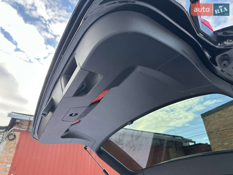 Внедорожник / Кроссовер Volkswagen Tiguan 2018 в Луцке фото 47 Внедорожник / Кроссовер Volkswagen Tiguan 2018 в Луцке