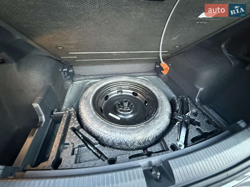 Внедорожник / Кроссовер Volkswagen Tiguan 2018 в Ровно