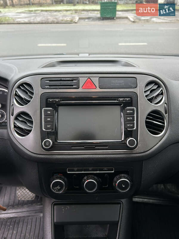 Внедорожник / Кроссовер Volkswagen Tiguan 2009 в Николаеве фото 32 Внедорожник / Кроссовер Volkswagen Tiguan 2009 в Николаеве