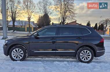 Внедорожник / Кроссовер Volkswagen Tiguan 2018 в Житомире