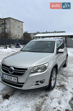 Внедорожник / Кроссовер Volkswagen Tiguan 2011 в Черкассах
