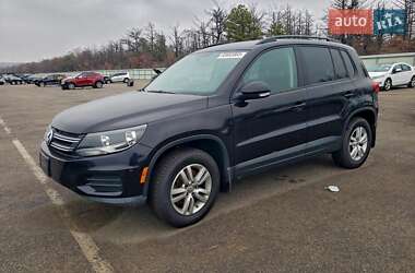 Volkswagen Tiguan 2015