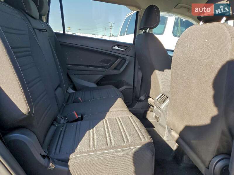 Внедорожник / Кроссовер Volkswagen Tiguan 2024 в Львове