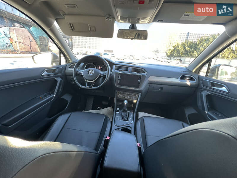 Внедорожник / Кроссовер Volkswagen Tiguan 2017 в Луцке фото 21 Внедорожник / Кроссовер Volkswagen Tiguan 2017 в Луцке