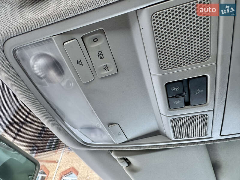 Внедорожник / Кроссовер Volkswagen Tiguan 2012 в Киеве фото 21 Внедорожник / Кроссовер Volkswagen Tiguan 2012 в Киеве