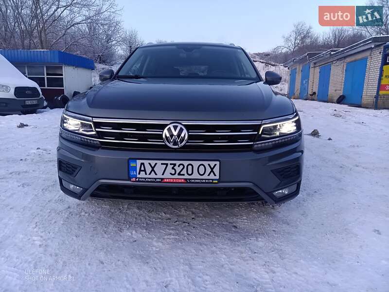 Внедорожник / Кроссовер Volkswagen Tiguan 2018 в Чугуеве