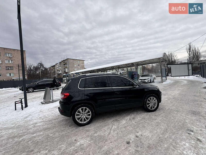 Внедорожник / Кроссовер Volkswagen Tiguan 2008 в Черкассах фото 13 Внедорожник / Кроссовер Volkswagen Tiguan 2008 в Черкассах