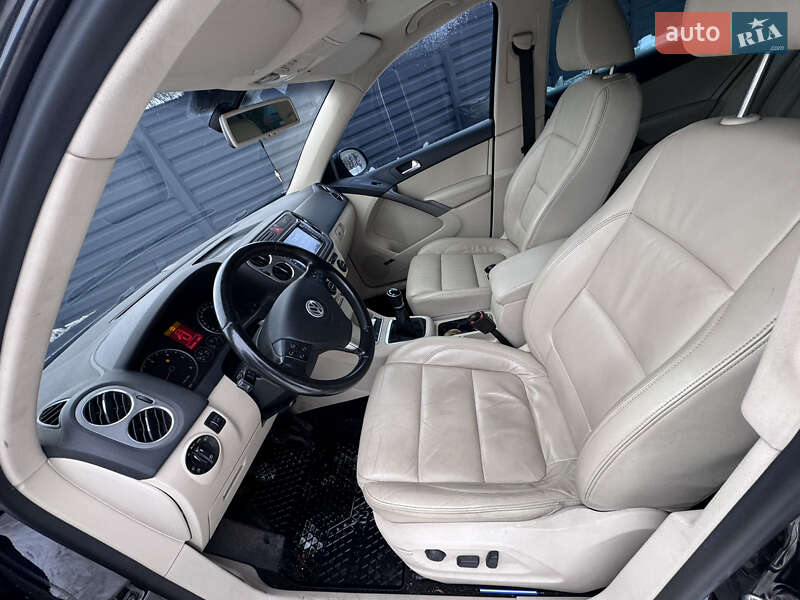 Внедорожник / Кроссовер Volkswagen Tiguan 2008 в Черкассах фото 15 Внедорожник / Кроссовер Volkswagen Tiguan 2008 в Черкассах
