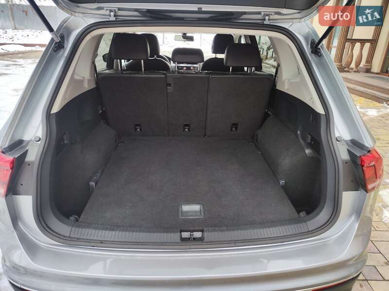 Внедорожник / Кроссовер Volkswagen Tiguan 2020 в Кременчуге фото 15 Внедорожник / Кроссовер Volkswagen Tiguan 2020 в Кременчуге