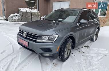 Внедорожник / Кроссовер Volkswagen Tiguan 2018 в Луцке