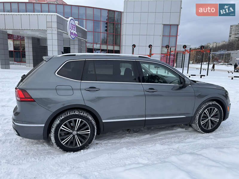 Внедорожник / Кроссовер Volkswagen Tiguan 2018 в Харькове