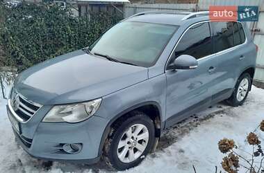 Внедорожник / Кроссовер Volkswagen Tiguan 2008 в Киеве