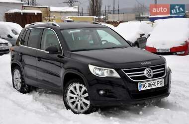 Внедорожник / Кроссовер Volkswagen Tiguan 2010 в Львове