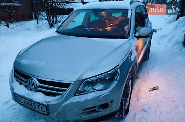 Позашляховик / Кросовер Volkswagen Tiguan 2008 в Львові
