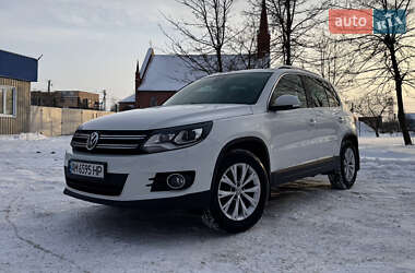 Позашляховик / Кросовер Volkswagen Tiguan 2015 в Бердичеві
