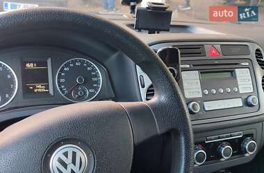 Позашляховик / Кросовер Volkswagen Tiguan 2010 в Києві