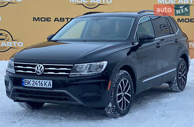 Позашляховик / Кросовер Volkswagen Tiguan 2020 в Рівному