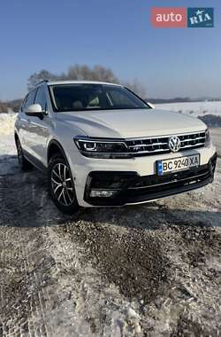 Позашляховик / Кросовер Volkswagen Tiguan 2019 в Львові