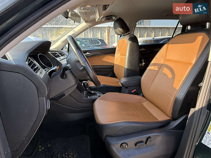 Внедорожник / Кроссовер Volkswagen Tiguan 2018 в Стрые