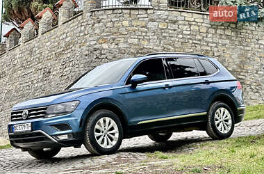 Позашляховик / Кросовер Volkswagen Tiguan 2018 в Кам'янець-Подільському