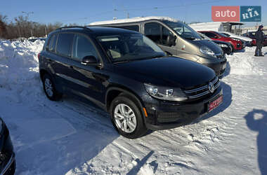 Внедорожник / Кроссовер Volkswagen Tiguan 2016 в Львове