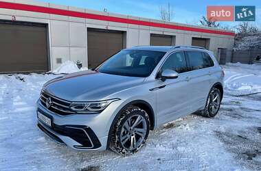 Внедорожник / Кроссовер Volkswagen Tiguan 2021 в Кривом Роге