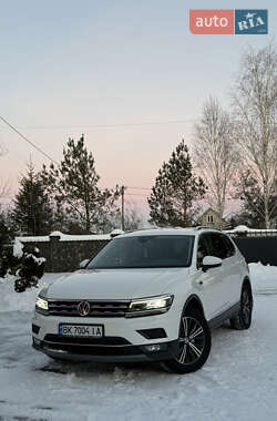 Позашляховик / Кросовер Volkswagen Tiguan 2019 в Камені-Каширському