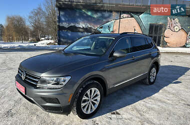Позашляховик / Кросовер Volkswagen Tiguan 2018 в Луцьку