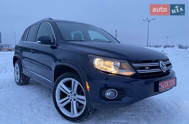 Позашляховик / Кросовер Volkswagen Tiguan 2016 в Львові