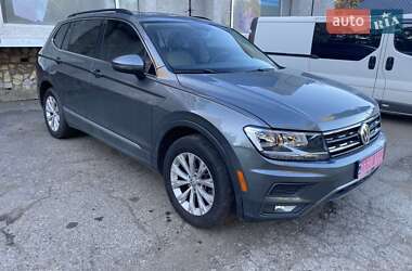 Внедорожник / Кроссовер Volkswagen Tiguan 2018 в Луцке