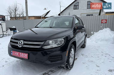 Внедорожник / Кроссовер Volkswagen Tiguan 2016 в Луцке