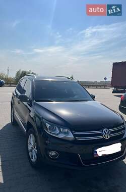 Внедорожник / Кроссовер Volkswagen Tiguan 2014 в Овруче
