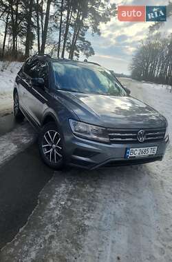Внедорожник / Кроссовер Volkswagen Tiguan 2019 в Золочеве