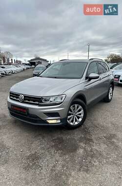 Внедорожник / Кроссовер Volkswagen Tiguan 2017 в Белогородке