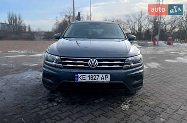 Внедорожник / Кроссовер Volkswagen Tiguan 2018 в Кривом Роге