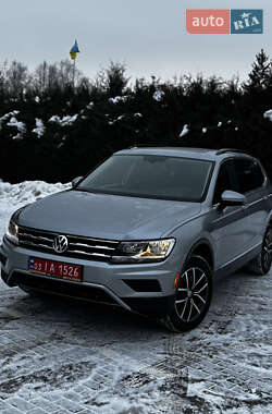 Внедорожник / Кроссовер Volkswagen Tiguan 2019 в Киверцах
