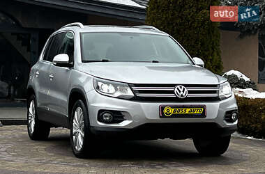 Внедорожник / Кроссовер Volkswagen Tiguan 2015 в Львове