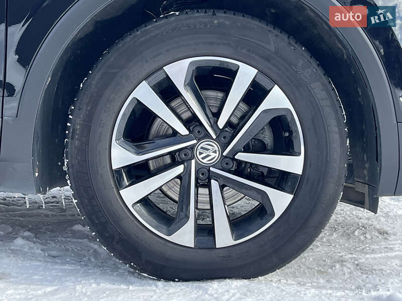 Внедорожник / Кроссовер Volkswagen Tiguan 2019 в Луцке