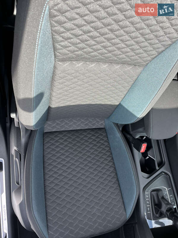 Внедорожник / Кроссовер Volkswagen Tiguan 2019 в Луцке