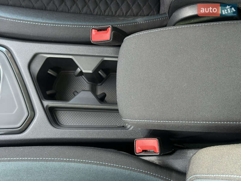 Внедорожник / Кроссовер Volkswagen Tiguan 2019 в Луцке